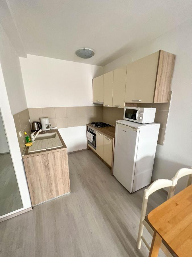 פולה Apartments Arena מראה חיצוני תמונה