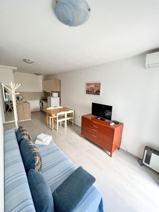 פולה Apartments Arena מראה חיצוני תמונה