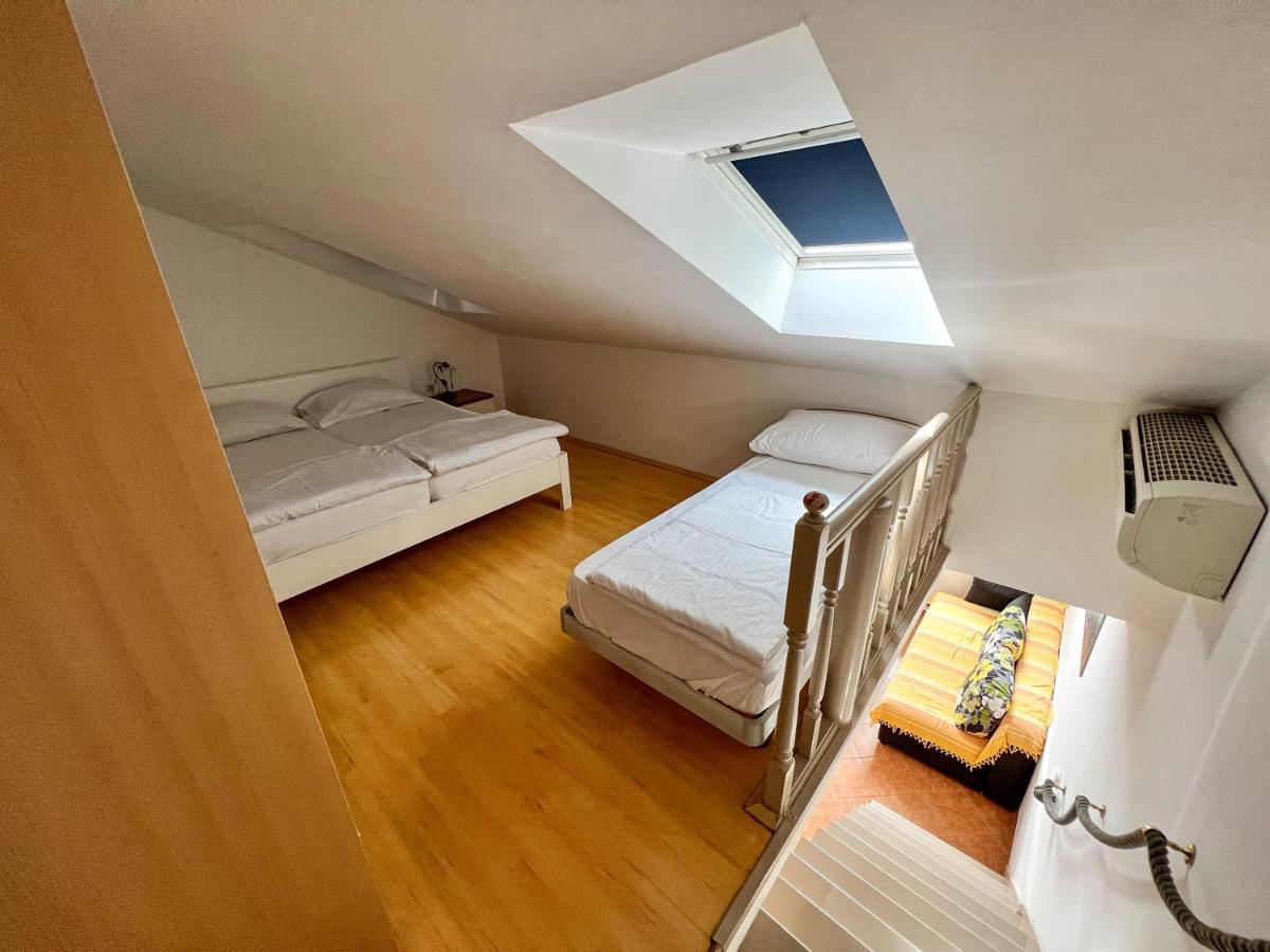 פולה Apartments Arena מראה חיצוני תמונה